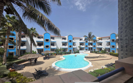 🌴 2-BEDROOM APARTMENT WITH POOL & GARDEN VIEWS — SANTA MARIA